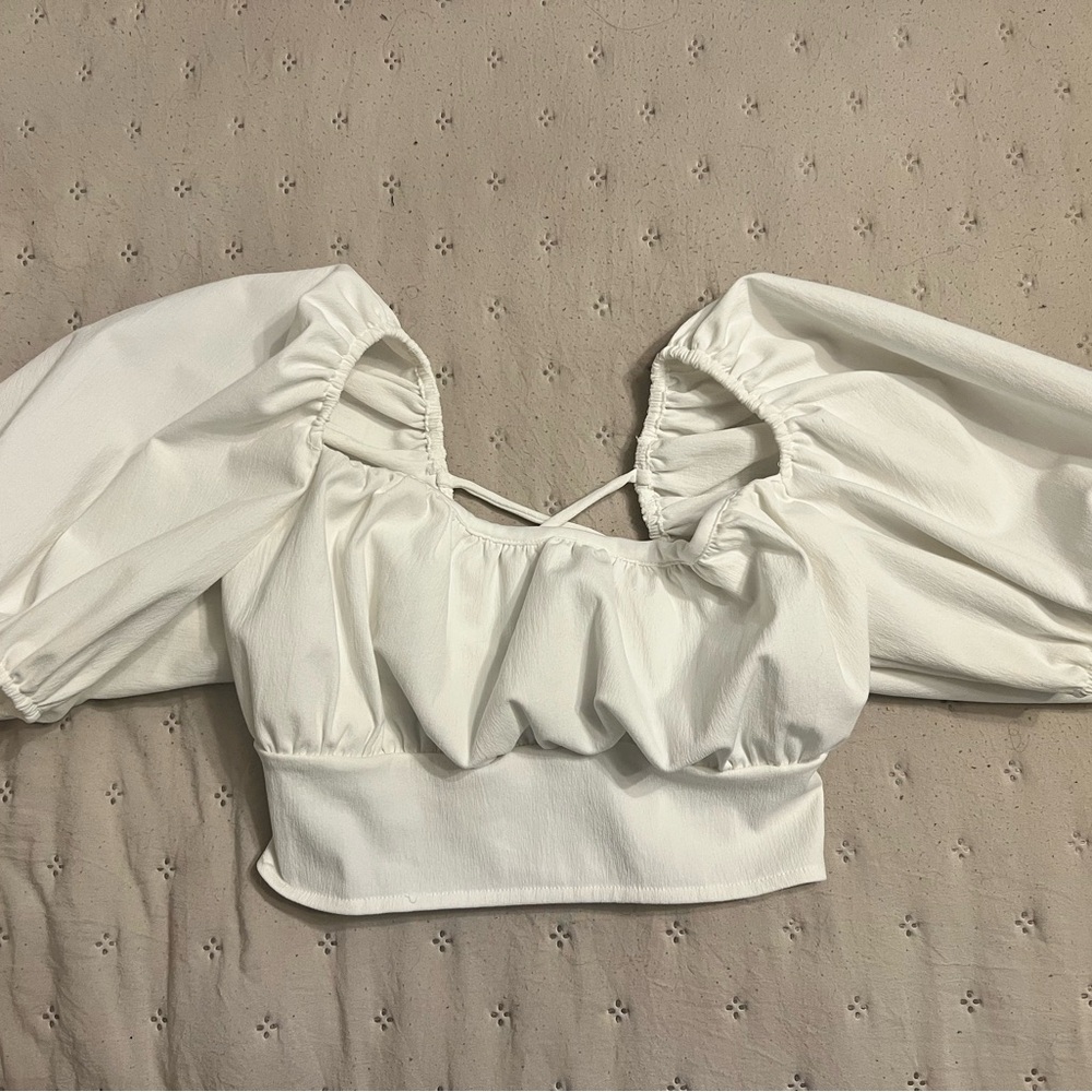 Zara White Puff-Sleeve Cropped Top